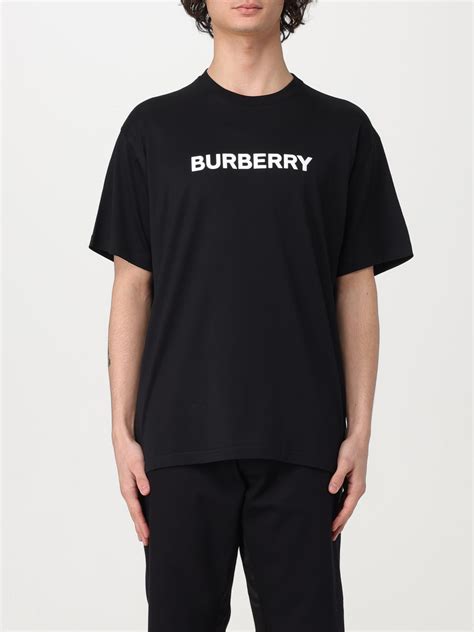 farfetch burberry t shirt men|burberry handbags online shopping.